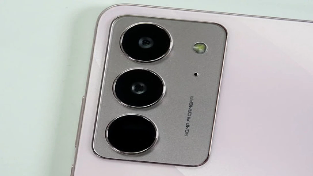 سعر ومواصفات Realme C75x.. هاتف اقتصادي مقاوم للماء يجمع بين المتانة والقيمة وسعر يناسب الجميع